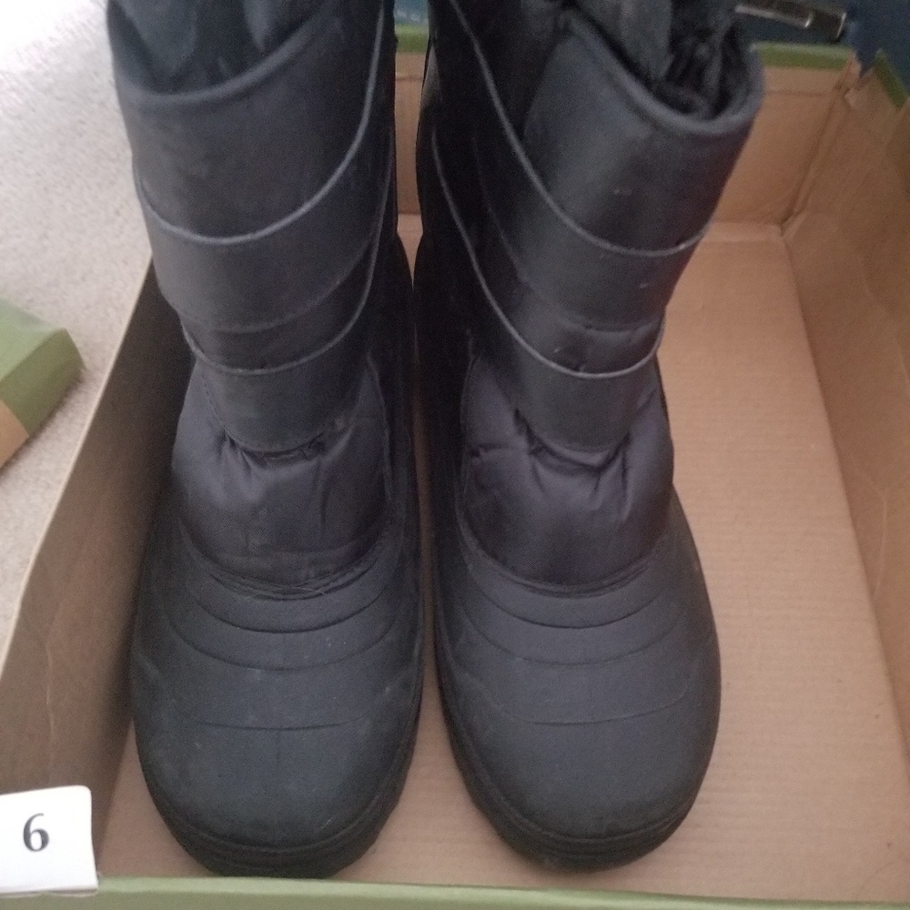 Winter/snow boots